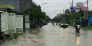 Jalan Raya Telang Bangkalan Jadi Langganan Banjir