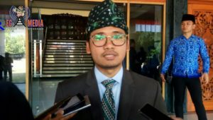 Ra Latif; Warga Bangkalan Yang Pulang Dari Luar Negeri Belum Positif Corona