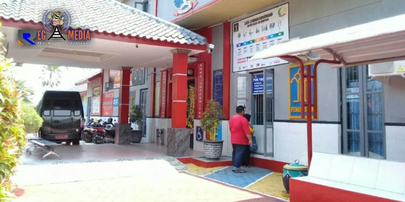 Rutan klas II B Sampang, di Jl. Wahid Hasyim, Sampang Kota. 