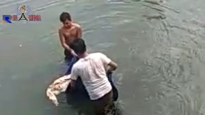 Diduga Tenggelam, Identitas Mayat Yang Ditemukan Dibibir Pantai Bangkalan Belum Terungkap