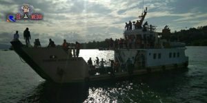 Ditolak Warga, KM Sabuk Nusantara 97 Terpaksa Berlabu Di Perairan Kwandang