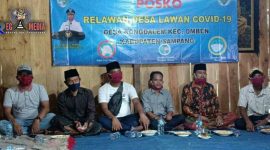 Pembentukan Gugus Tugas/Relawan Desa Cegah Covid-19; Kepala Desa Rongdalem (H. Nurul Imam), didampingi Ketua DPRD Sampang (Fadol Abd. Rohim) dan Ketua BPD Rongdalem (Misnahar).