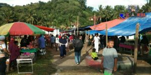 Pasar Jajan Moluo Terlihat Ramai Jelang Buka Puasa