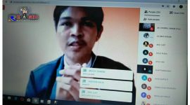 Berlangsungnya pelantikan pengurus Himasa UTM dengan cara video teleconference.