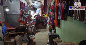 Penjual Pakaian Di Pasar Ketapang Sampang Keluhkan Sepinya Pembeli