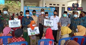 Pemdes Gunung Rancak Salurkan BLT DD Periode April Sebesar 600 Ribu Kepada Penerima