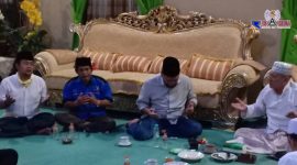 Habib Idrus Al Jufri saat mendoakan LaNyalla.