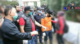 Walikota Bandung (Oded M. Danial) bersama beberapa kepala dinas saat ke lokasi longsornya TPU Cikutra. 