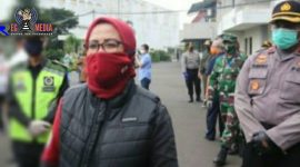 Koordinator Bidang Logistik Gugus Tugas Percepatan Penanganan Covid-19 Kota Bandung, (Elly Wasilah).
