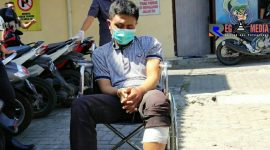Pelaku dalam kondisi tak berdaya usai ditembak kakinya dan diamankan di Mapolres Pamekasan. 