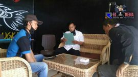 LSM DERAK saat melaporkan Pemdes Buluwatu terkait pungli program PTSL  ke Mapolres Gorontalo Utara. 