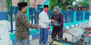 HIMMA Sampang Berbagi Takjil, Masker dan Sembako Gratis