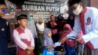 Perguruan Pencak Silat Surban Putih Santuni Anak Yatim