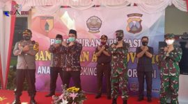 Bupati Bangkalan pose bersama Forkopimda usai launching Aplikasi Anti Covid-19 Bangkalan 