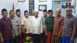 Beberapa pengurus Ikbas Miftahul Ulum Panyepen saat silaturahmi ke kantor redaksi Ahad (14/6/20)
