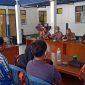 Suasana audensi di pendopo kecamatan Robatal, Kamis (18/6/20)