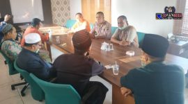 Perwakilan alumni saat mendatangi Mapolres Pamekasan, Minggu (7/6/2020).