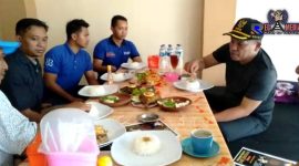 Bupati Sampang saat beberapa waktu lalu menikmati hidangan SAE Selera