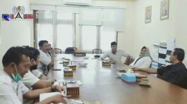Komisi A DPRD Bangkalan saat memanggil Dispendukcapil diruang Komisi A