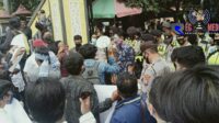 Soroti Pelayanan & Dugaan Pungli, Gempar Demo Dispendukcapil Bangkalan