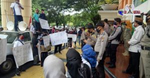 Tolak Omnibus Law, DPW FSPMI Provinsi Gorontalo Turun Jalan