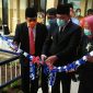 Bupati Sampang (H. Slamet Junaidi) melakukan pemotongan pita peresmian Laboratorium PCR, didampingi Direktur RSUD, Sekda dan Kadinkes Kab. Sampang.