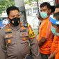 Kapolres Bangkalan (AKBP Rama Samtama Putra) saat meminta ketarangan langsung kepada para tersangka kasus narkoba.