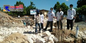 Tim Monev Minta Pengerjaan Pondasi Puskesmas Jrengik Segera Diperbaiki
