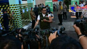 Ridwan Kamil Disuntik Dosis Pertama Sebagai Relawan Uji Klinis Vaksin Covid-19