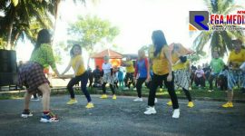 Diva Aero Dance, Oby CS dan HMGU saat memperagakan senam goyang Gorontalo Utara.