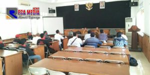 Tanyakan Bimtek AKD ke Banyuwangi, Gabungan Aktivis Luruk DPMD Sampang