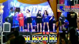 Berlangsungnya orkes dangdut di Desa Tanjung Jati, Kecamatan Kamal, Bangkalan.