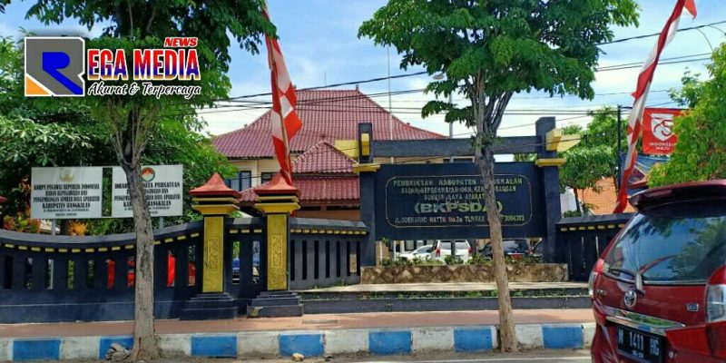 Kantor Badan Kepegawaian dan Pengembangan Sumber Daya Aparatur (BKPSDA) Kabupaten Bangkalan.