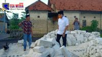 Bupati Bangkalan Bedah Rumah Warganya Gunakan Dana Pribadi