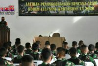 Danrem 133/Nani Wartabone (Brigjen TNI Bagus Antonov Hardito), saat membuka Pelatihan Penanggulangan Bencana Alam di aula Kusno Danupoyo, Makorem 133/NW.