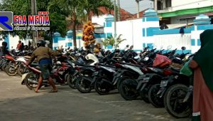 Parkir Liar di Puskesmas Kedungdung Tetap Beroperasi, Pihak Terkait Diam Ditempat