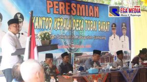 Bupati Sampang Sayangkan Banyak Kades Tak Hadir di Peresmian Kantor Desa Tobai Barat