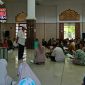 Ket: Yayasan Usman Al Farsy saat Sosialisasi pemindahan tatap muka belajar mengajar SD Nurul Hikmah Pamekasan dengan wali murid.