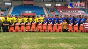 Ombaran FC Vs POR PERSWI Muda Pamekasan Gelar Laga Persahabatan di Stadion Ratu Pamellingan