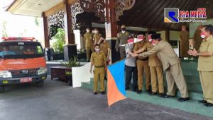 Bupati Baddrut Tamam Lepas Langsung Pendistribusian Bantuan Air Bersih untuk 77 Desa di Pamekasan