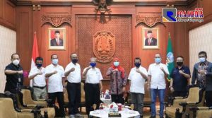 Sambut Hangat SMSI Jatim, Khofifah Berjanji Akan Memfasilitasi