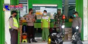 Sasar Pertokoan, Polsek Palengaan Pamekasan Cek Penerapan Prokes