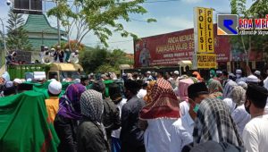 Massa Simpatisan Habib Rizieq Kepung Mapolres Sampang, Tuntut IB HRS Dibebaskan