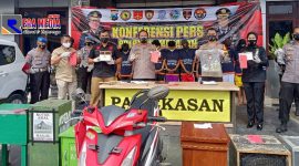 Konferensi Pers; Polres Pamekasan ungkap para pelaku kasus pencurian kotak amal masjid.