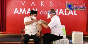 Vaksinasi Perdana, Ra Latif: Kapolres dan Wabup Bangkalan Tidak Ikut Disuntik Vaksin
