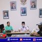 Pengurus DPP LMC saat rapat bersama pengurus DPC di kantor pusat LMC, Jl.Dharmahusada Utara I, Surabaya.