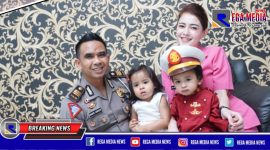 AKP. Engkos Sarkosi, S.IK,.MS bersama keluarga.