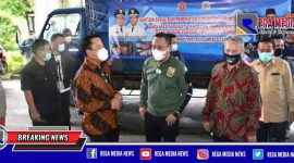 Penyerahan bantuan kepada korban banjir di Sulawesi Utara dipimpin langsung Sekretaris Daerah Gorontalo Utara (Ridwan Yasin)