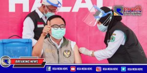 Vaksinasi Tahap 2, Bupati Pamekasan Testimoni Didepan Peserta