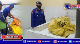 Jasad korban kapal tenggelan di perairan Ketapang berhasil dievakuasi dan dibawa ke RSUD Moh.Zyn Sampang.